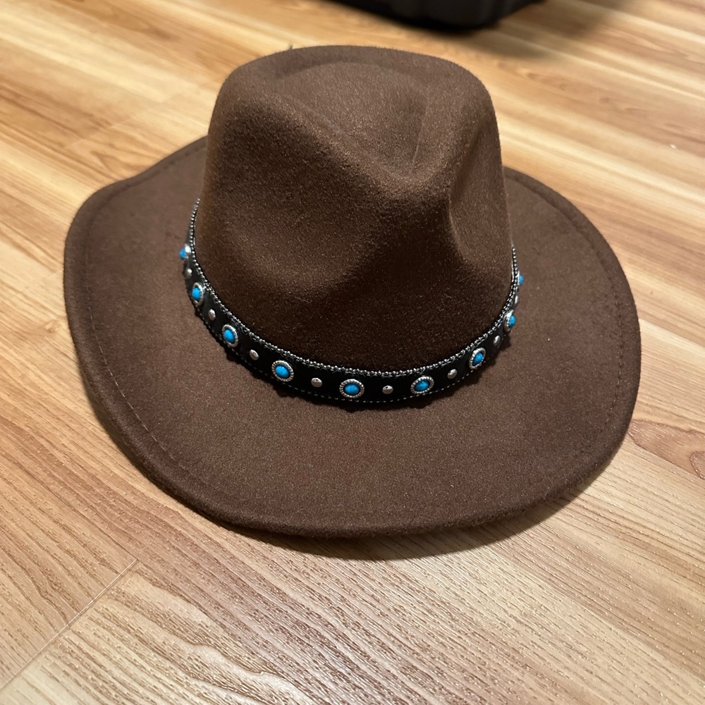 Women’s cowboy hat